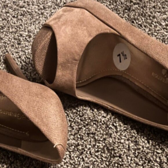 BCBG Peep Toe Tan Suede Heels - Picture 5 of 9